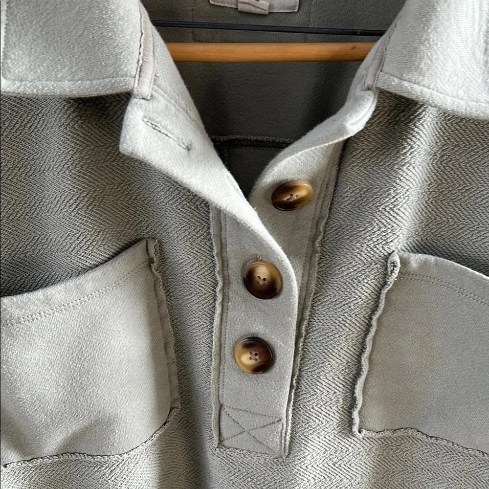 American Eagle Green Textured Pullover Sweatshirt - Picture 3 of 6